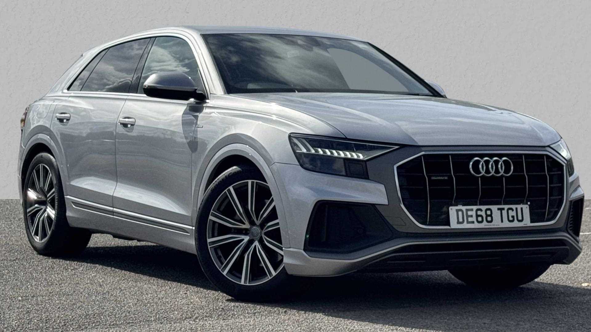 Main listing image - Audi Q8