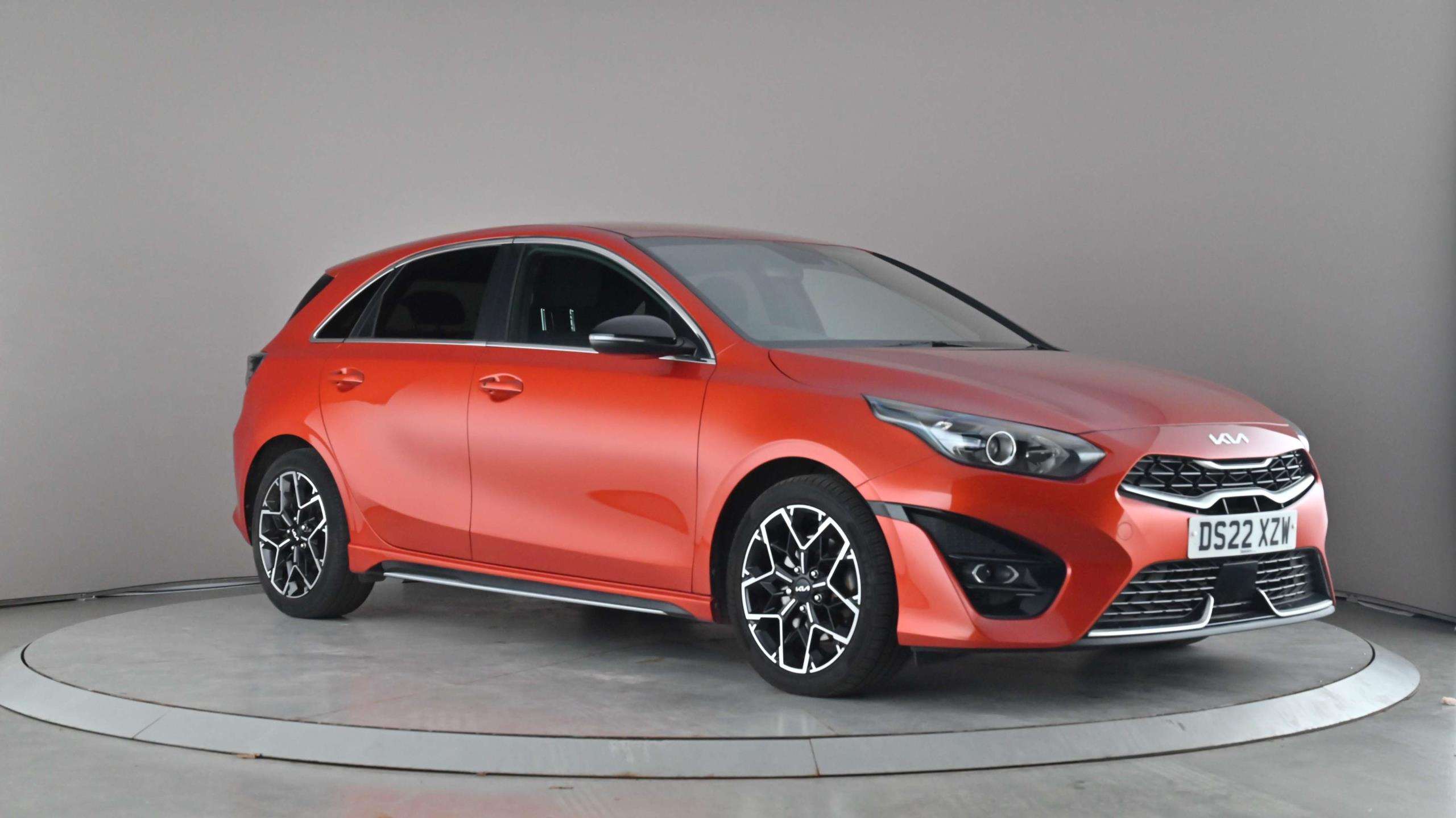 Main listing image - Kia Ceed