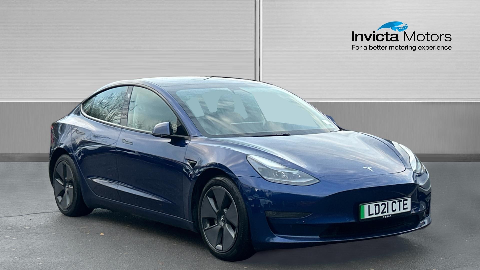 Main listing image - Tesla Model 3
