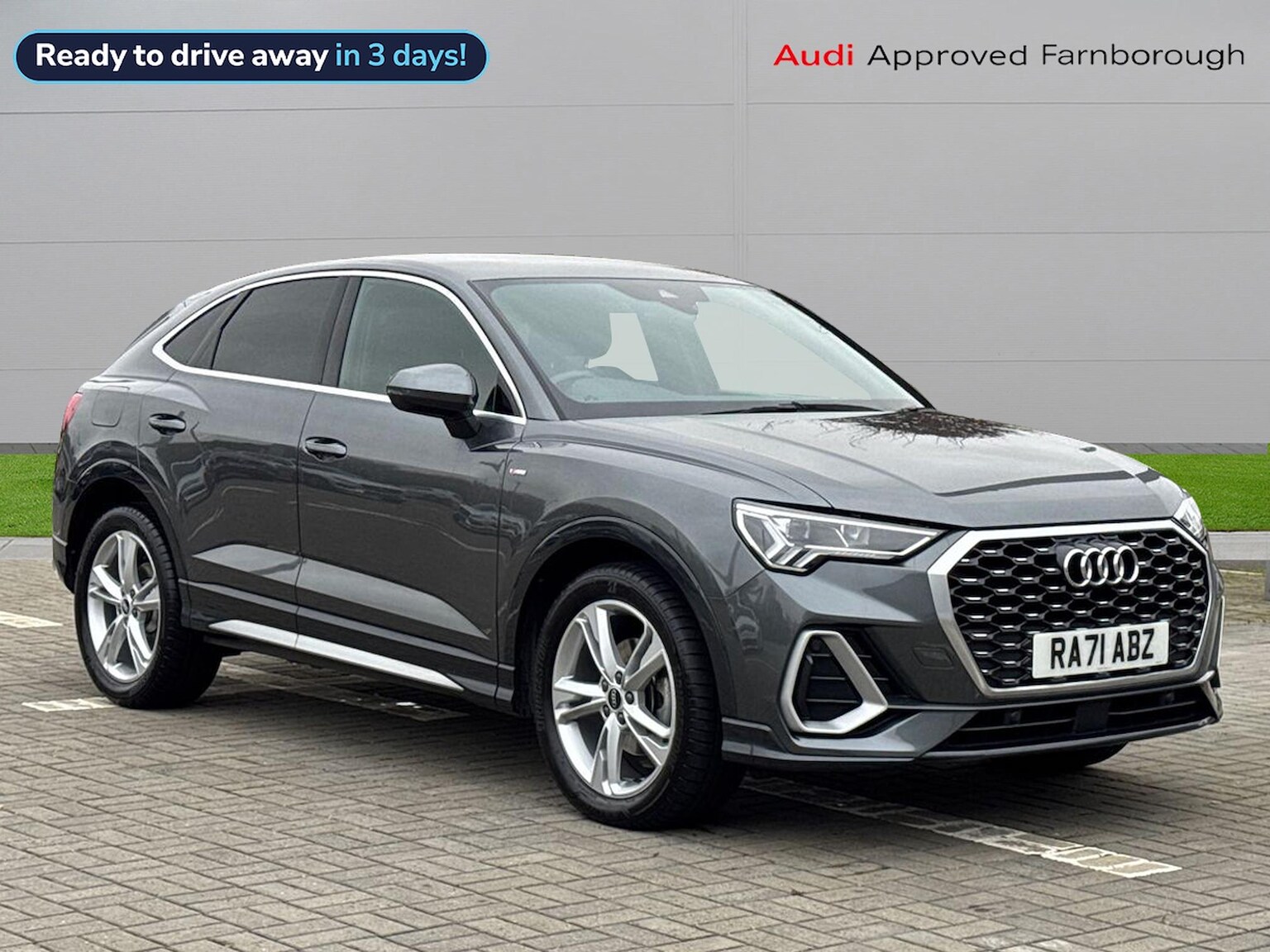 Main listing image - Audi Q3