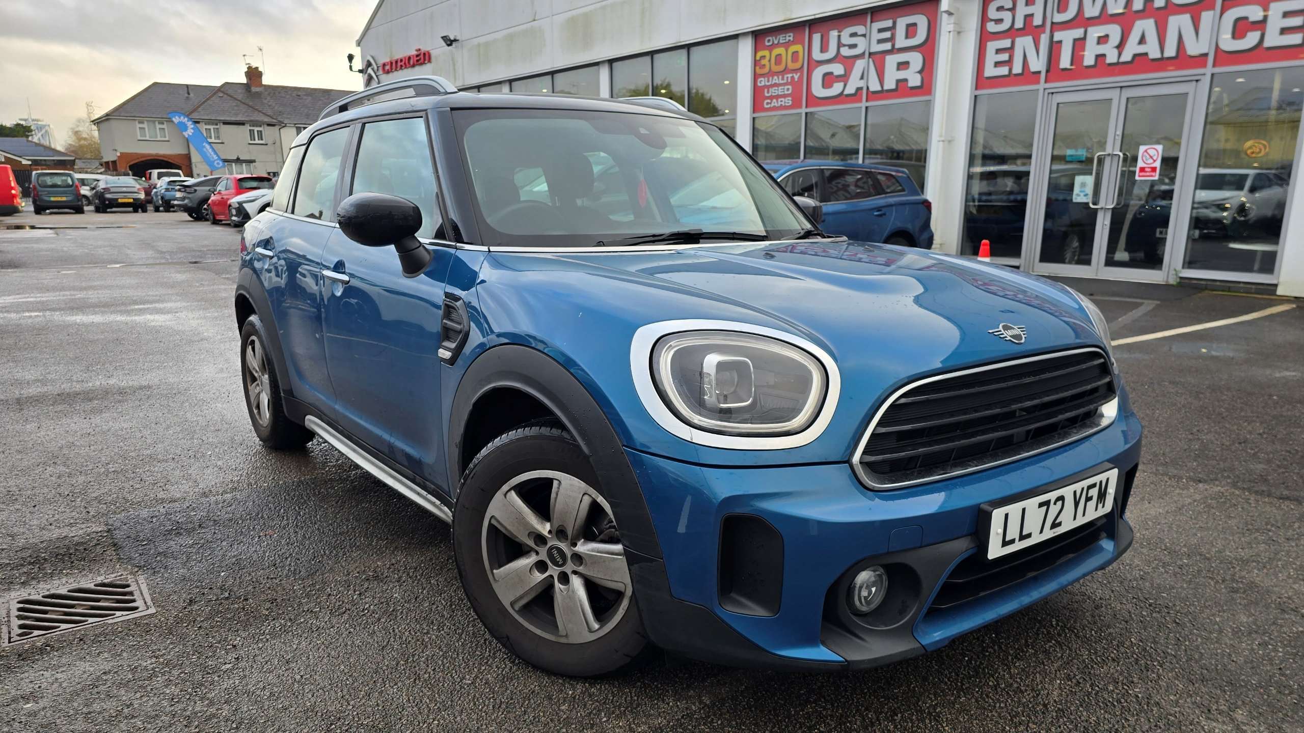 Main listing image - MINI Countryman