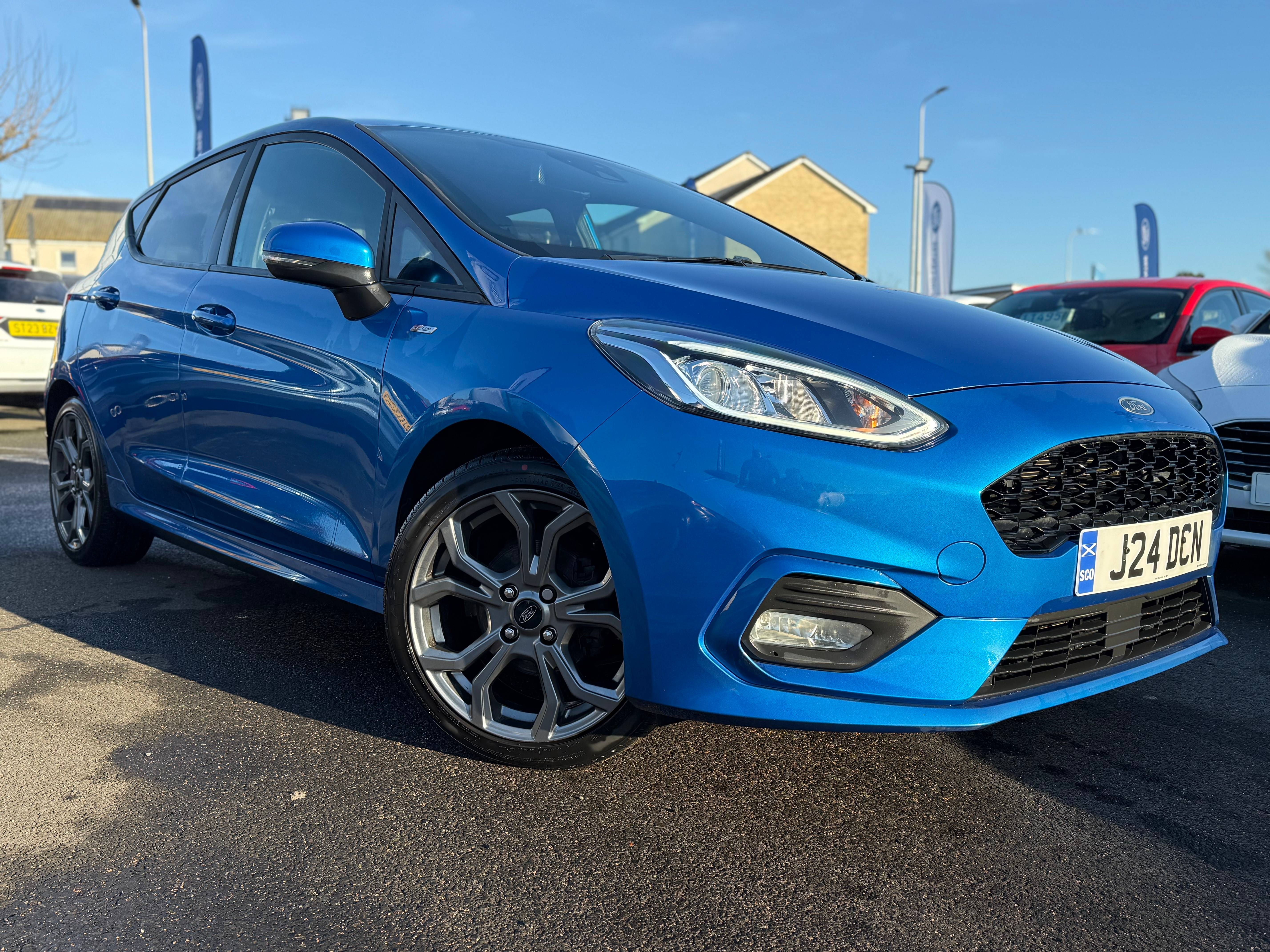 Main listing image - Ford Fiesta