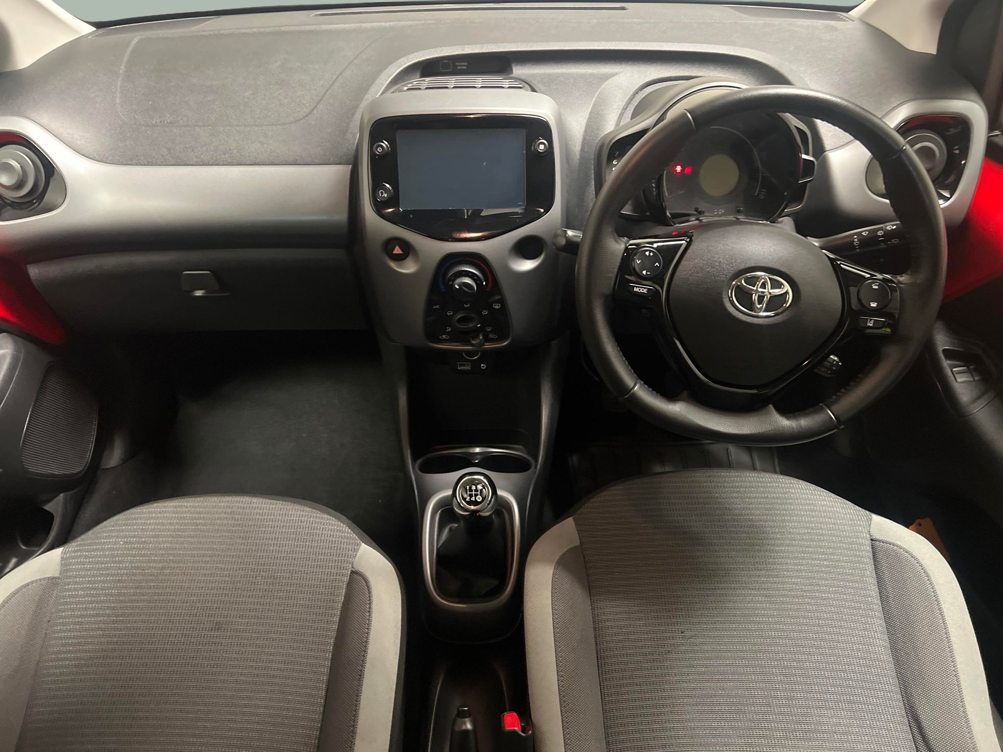 Main listing image - Toyota Aygo