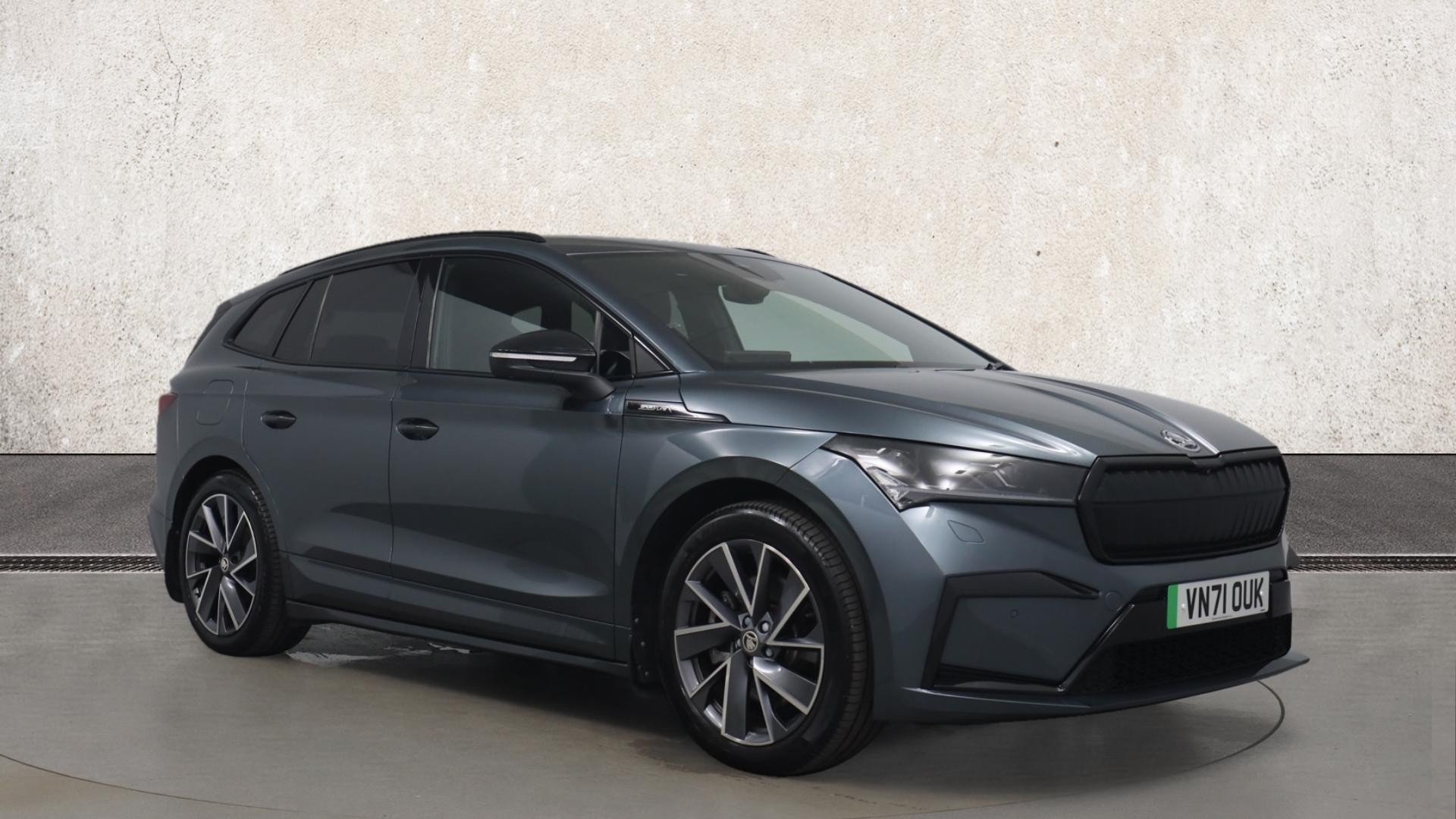 Main listing image - Skoda Enyaq