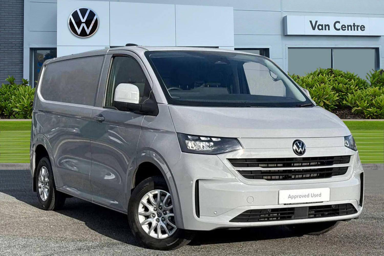 Main listing image - Volkswagen Transporter