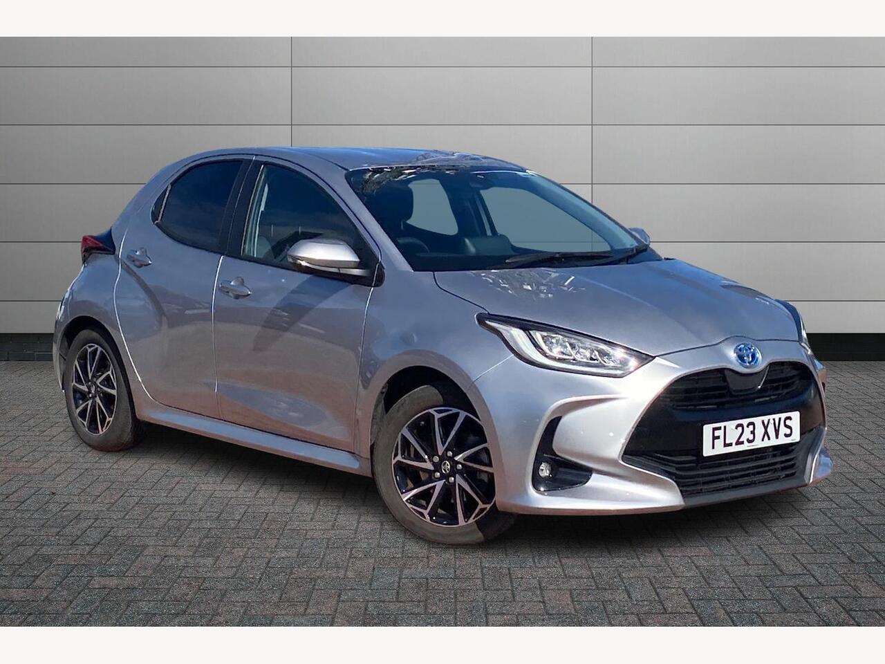 Main listing image - Toyota Yaris