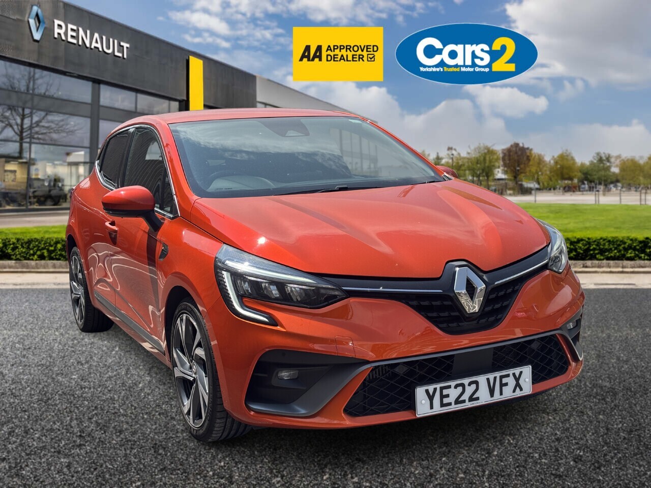 Main listing image - Renault Clio