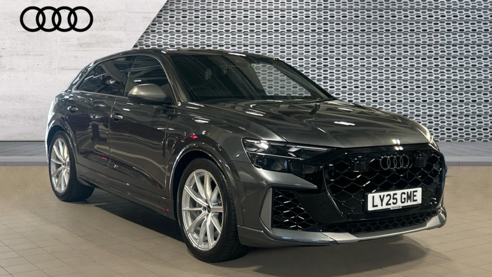 Main listing image - Audi RS Q8