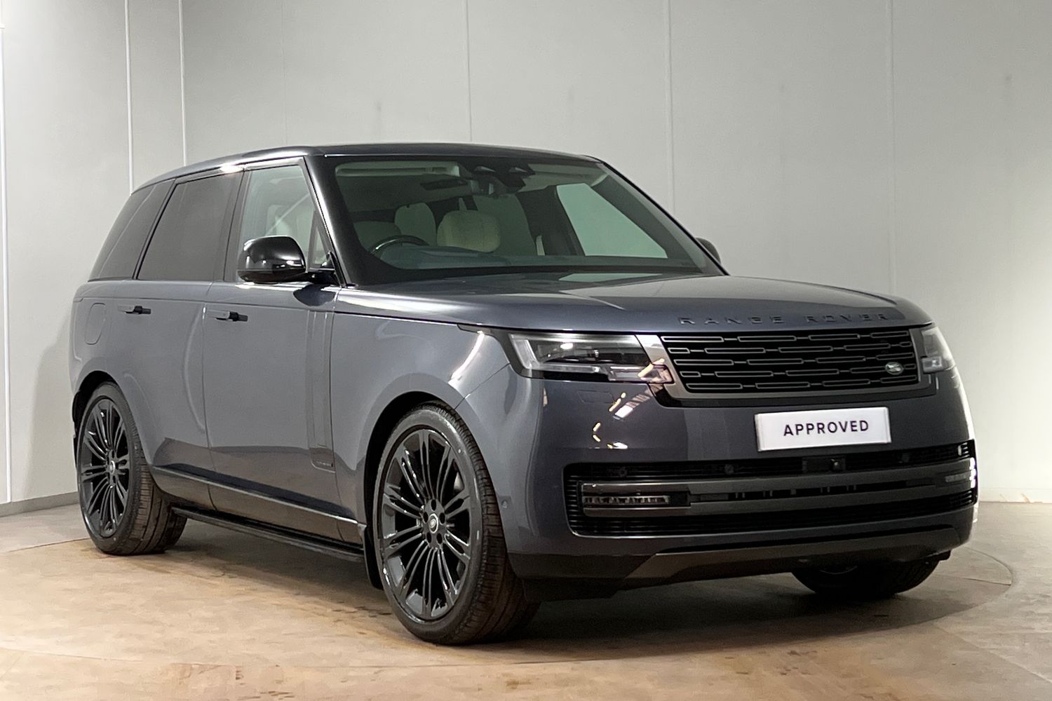 Main listing image - Land Rover Range Rover