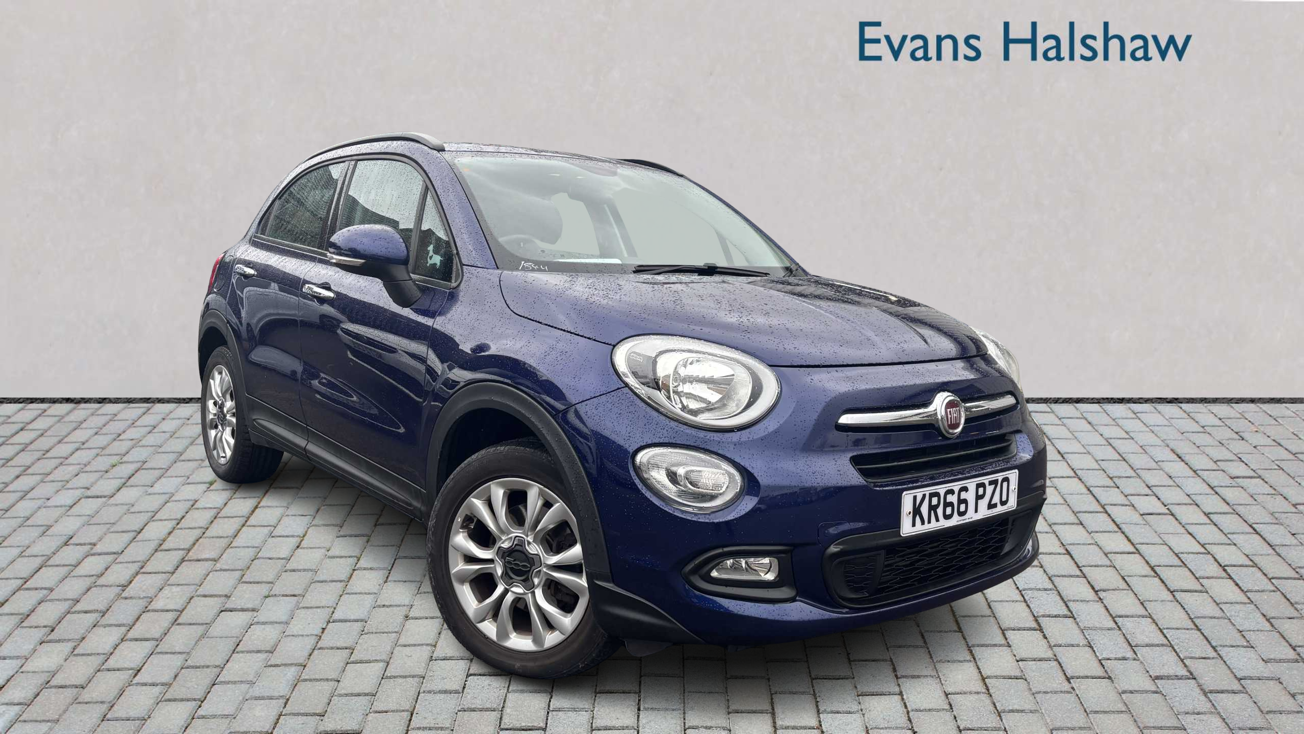 Main listing image - Fiat 500X