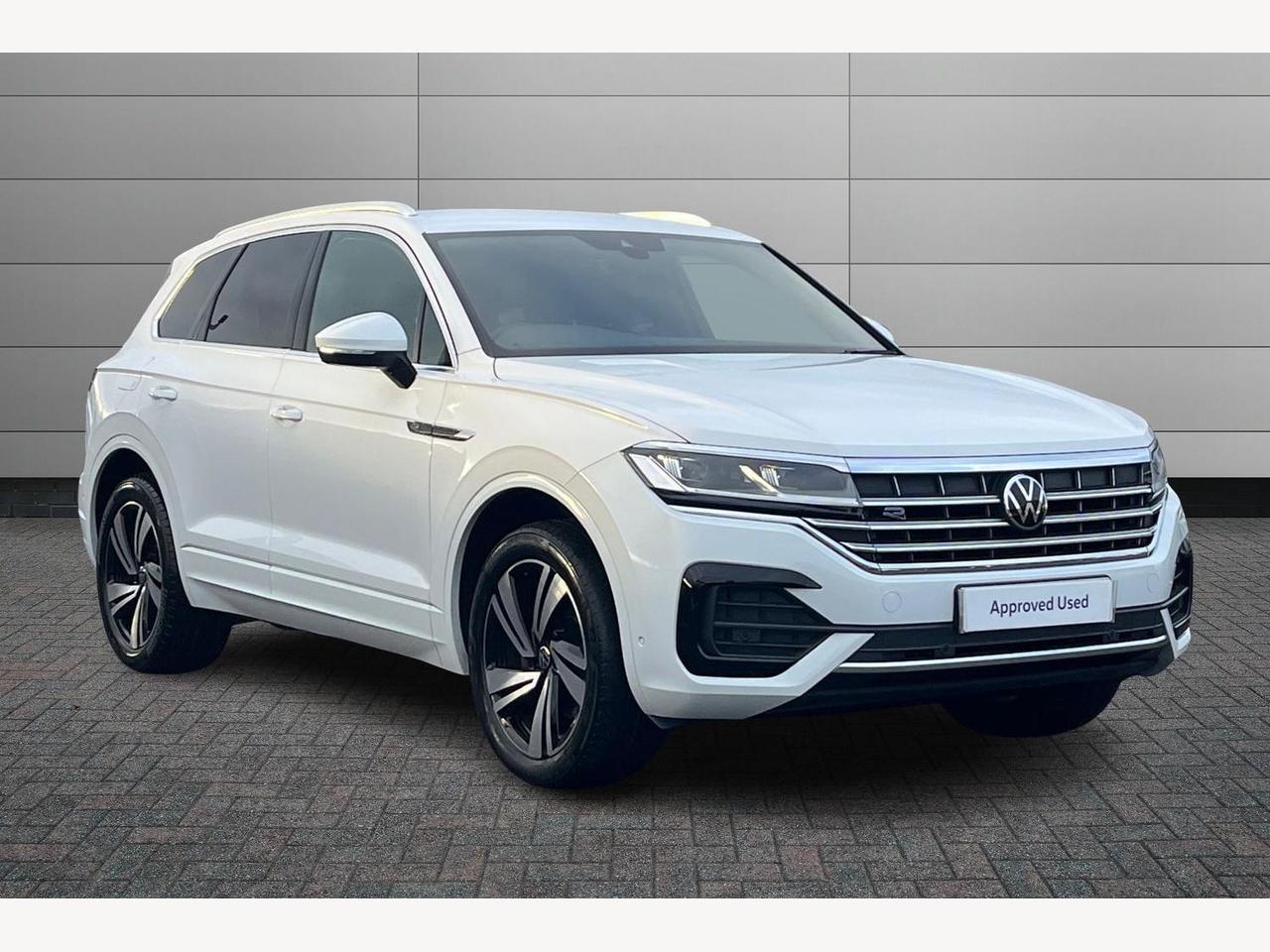 Main listing image - Volkswagen Touareg