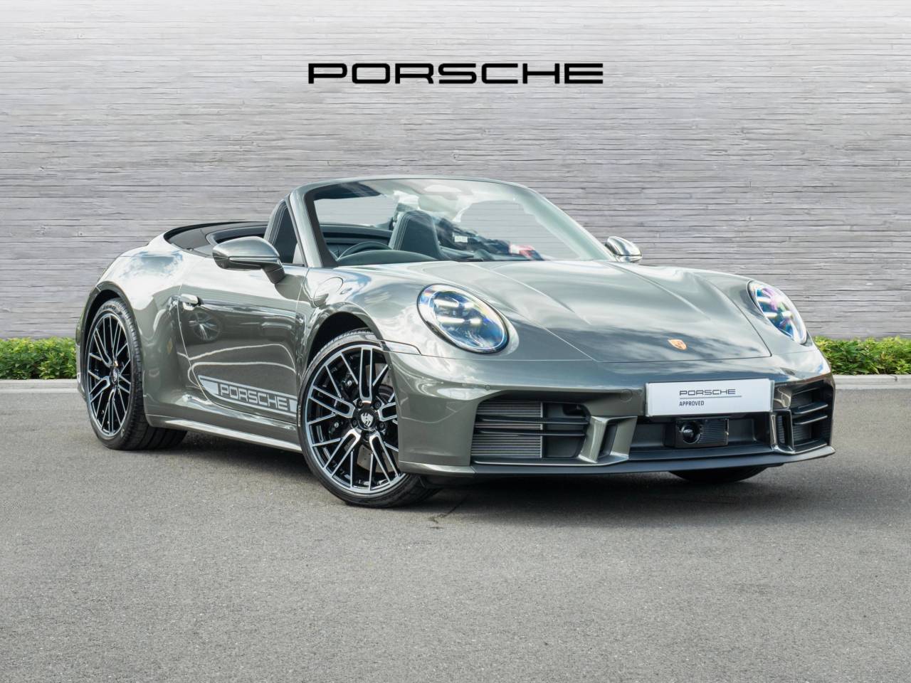 Main listing image - Porsche 911