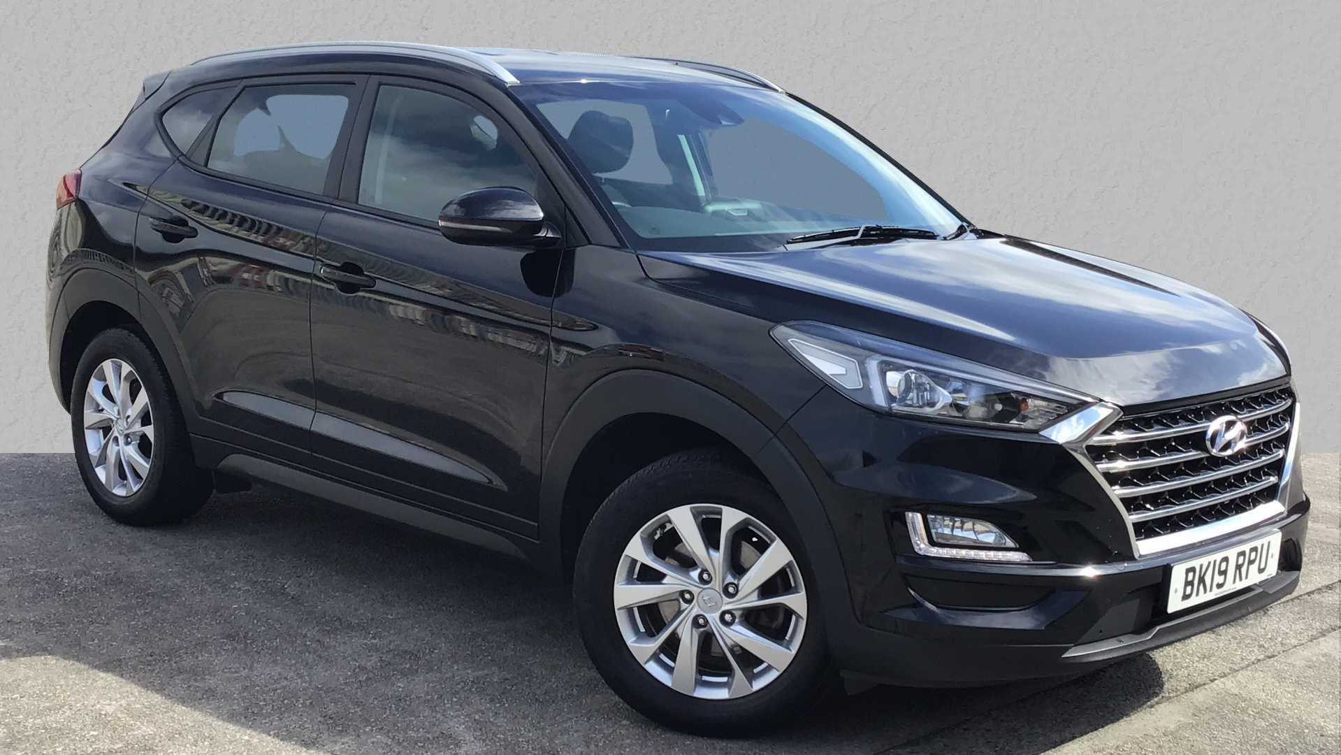 Main listing image - Hyundai Tucson