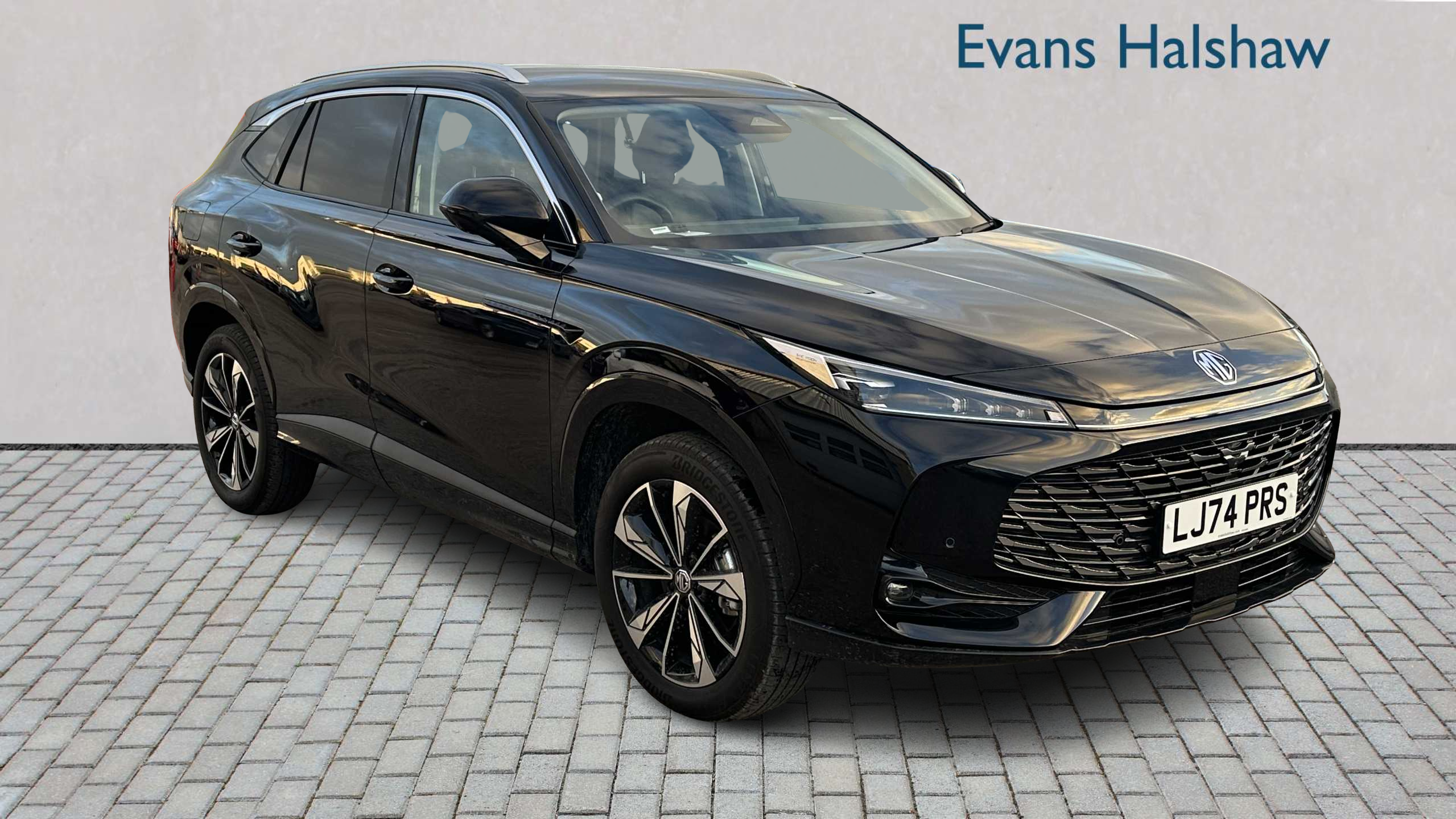 Main listing image - MG HS