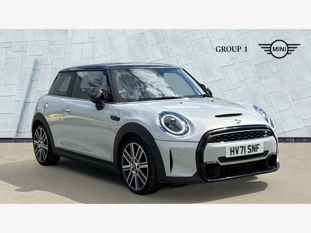 Main listing image - MINI Hatchback