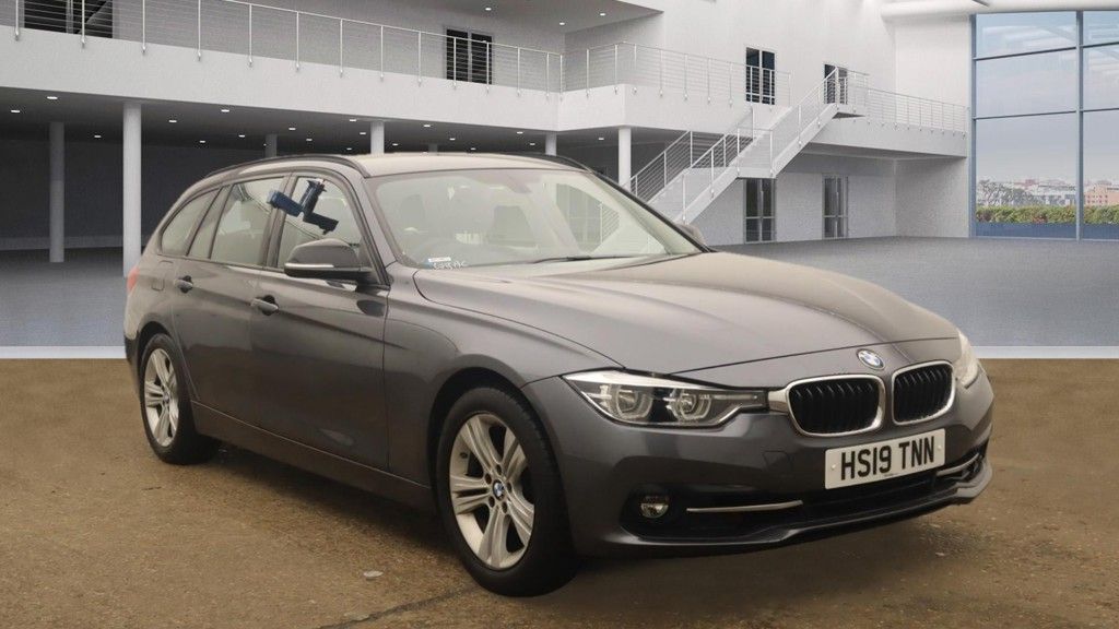 Main listing image - BMW 3 Series Touring