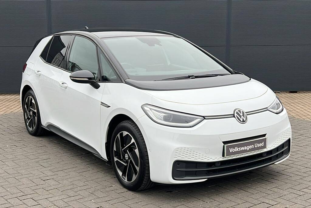 Main listing image - Volkswagen ID.3