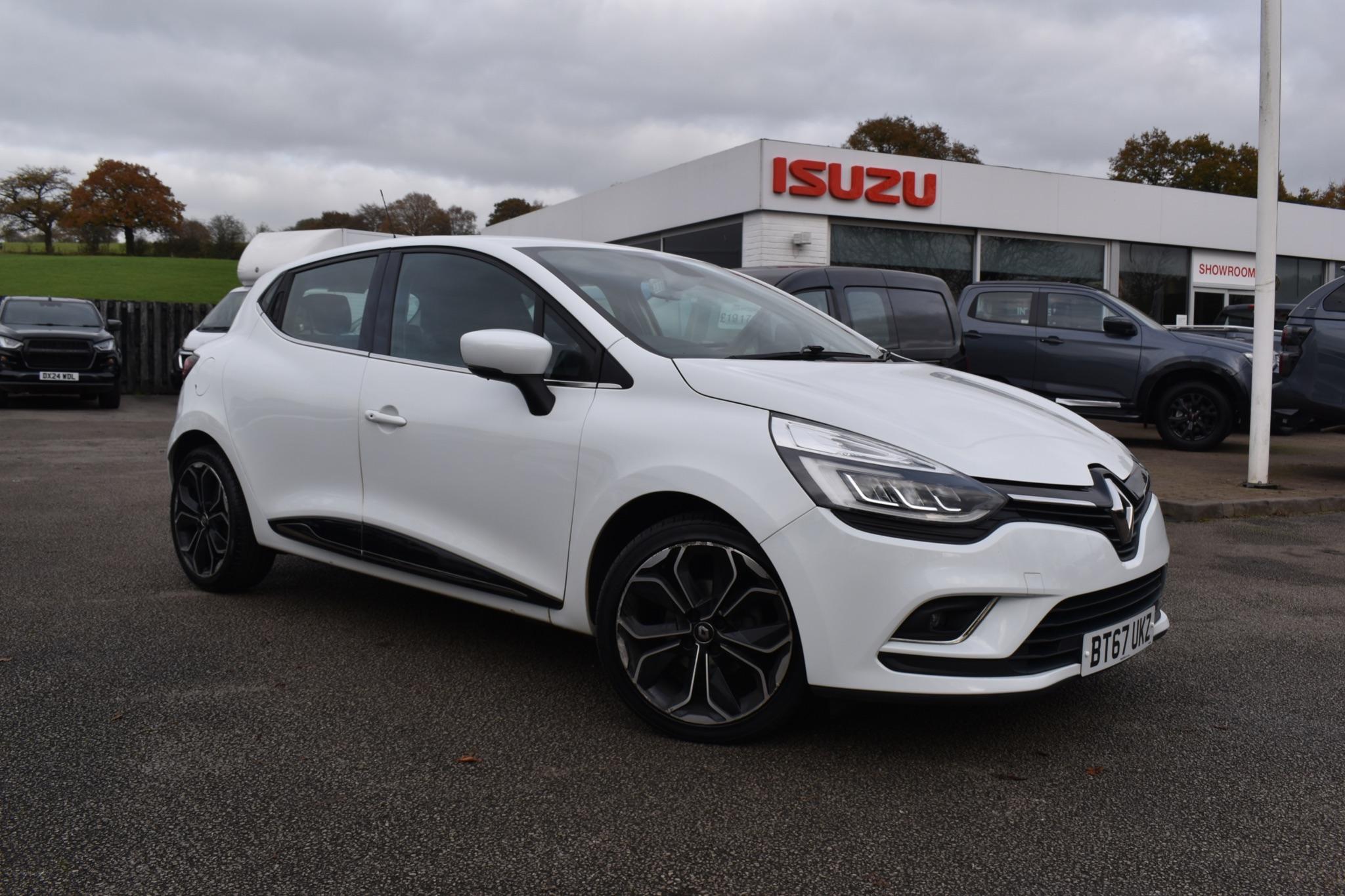 Main listing image - Renault Clio