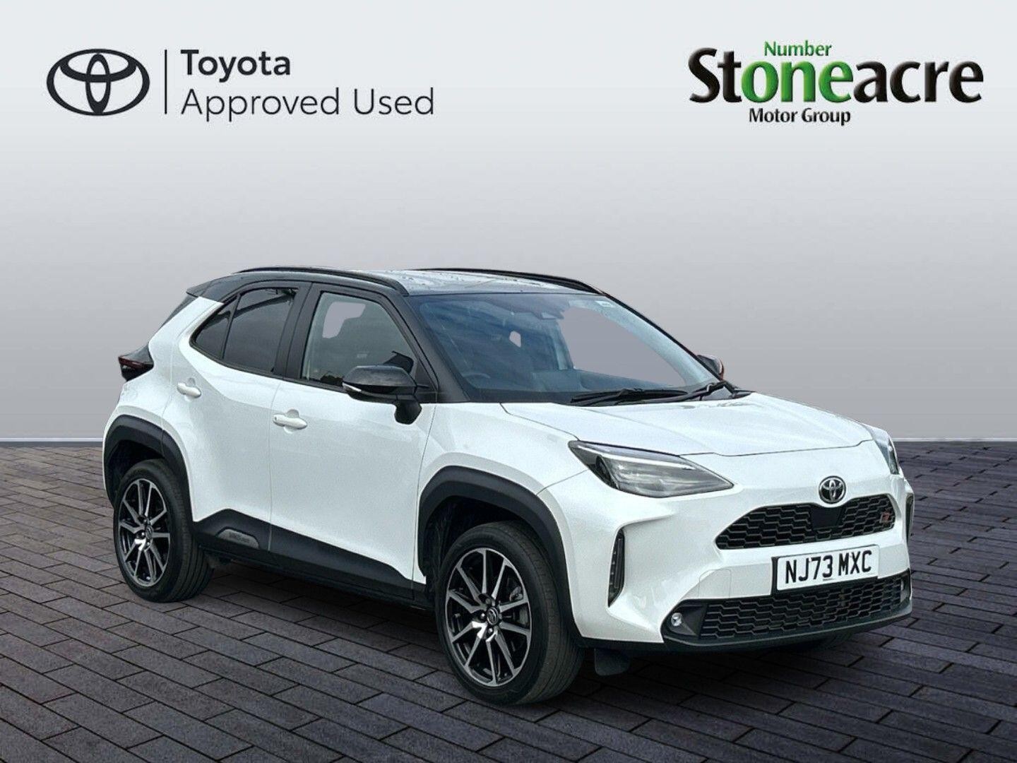 Main listing image - Toyota Yaris Cross