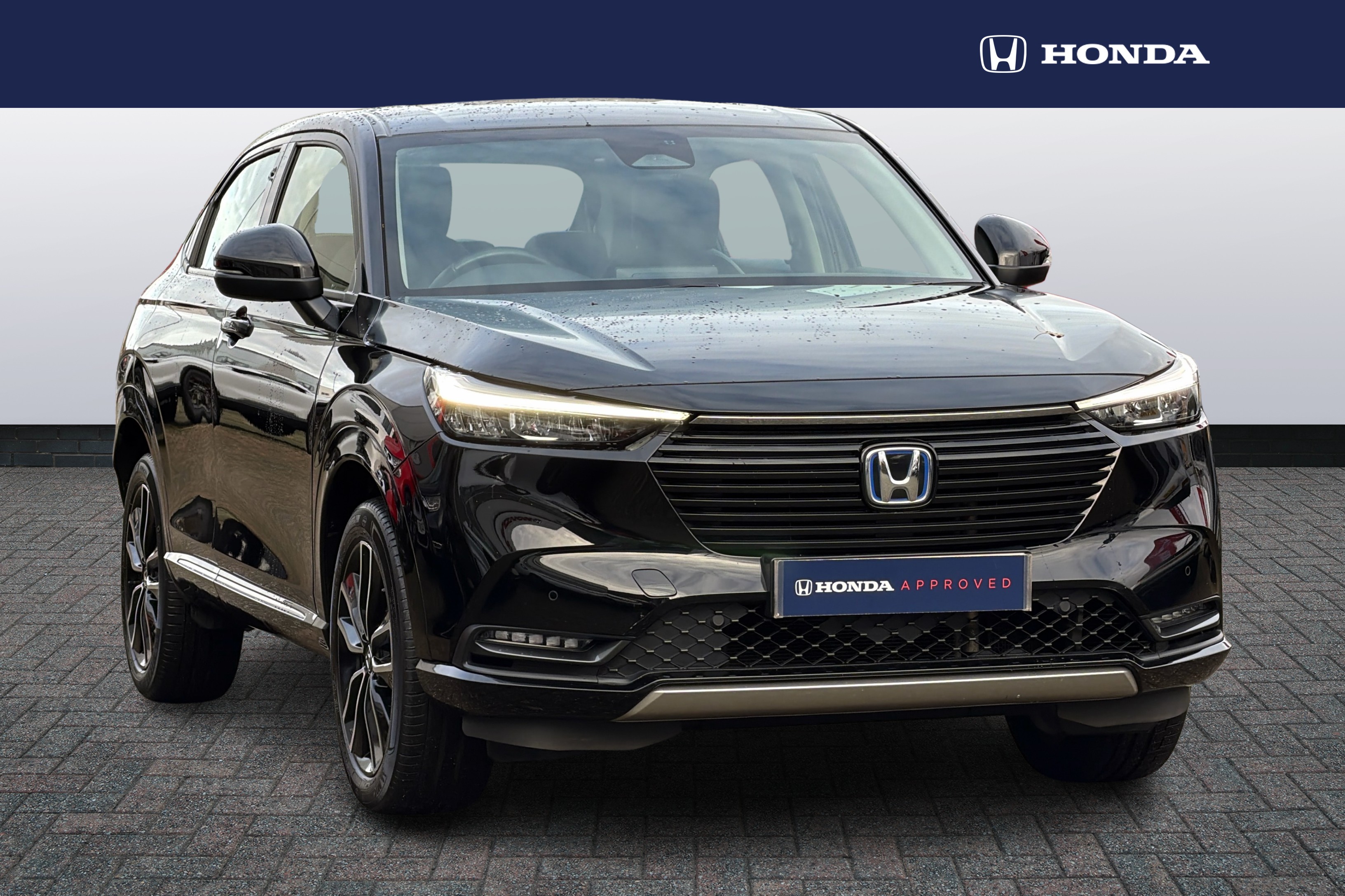 Main listing image - Honda HR-V