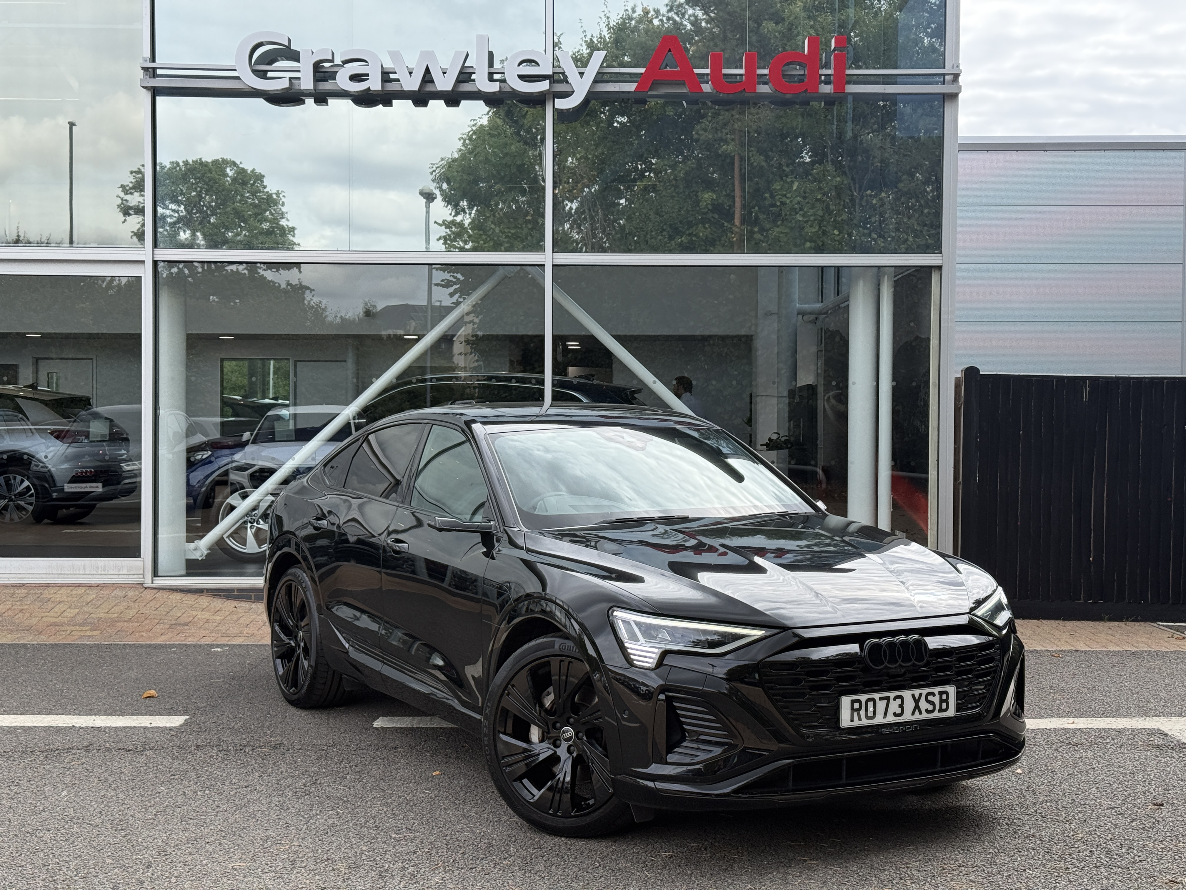 Main listing image - Audi Q8