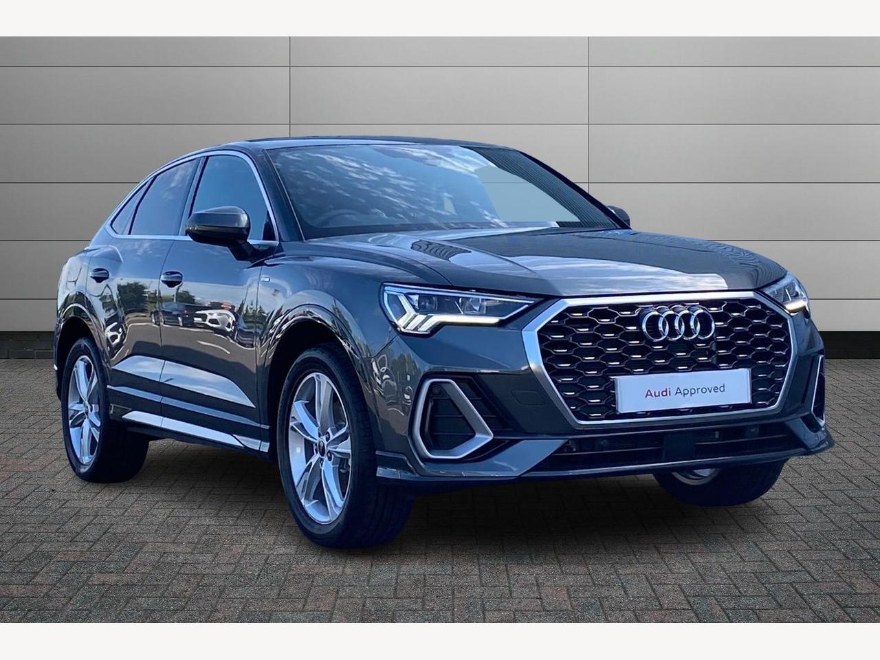 Main listing image - Audi Q3