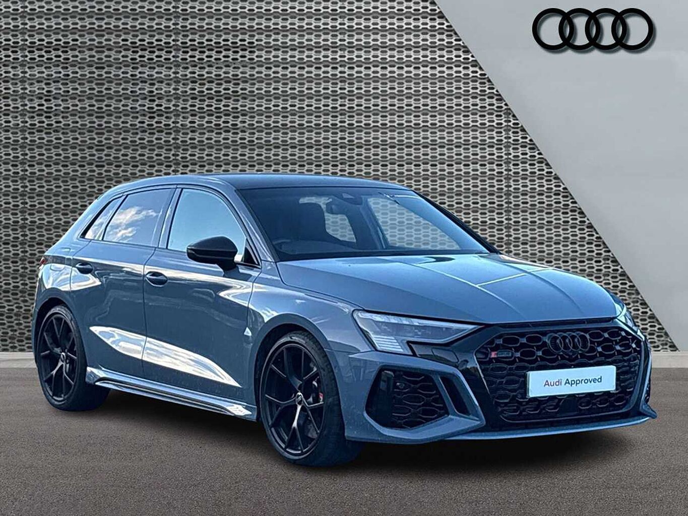 Main listing image - Audi RS3