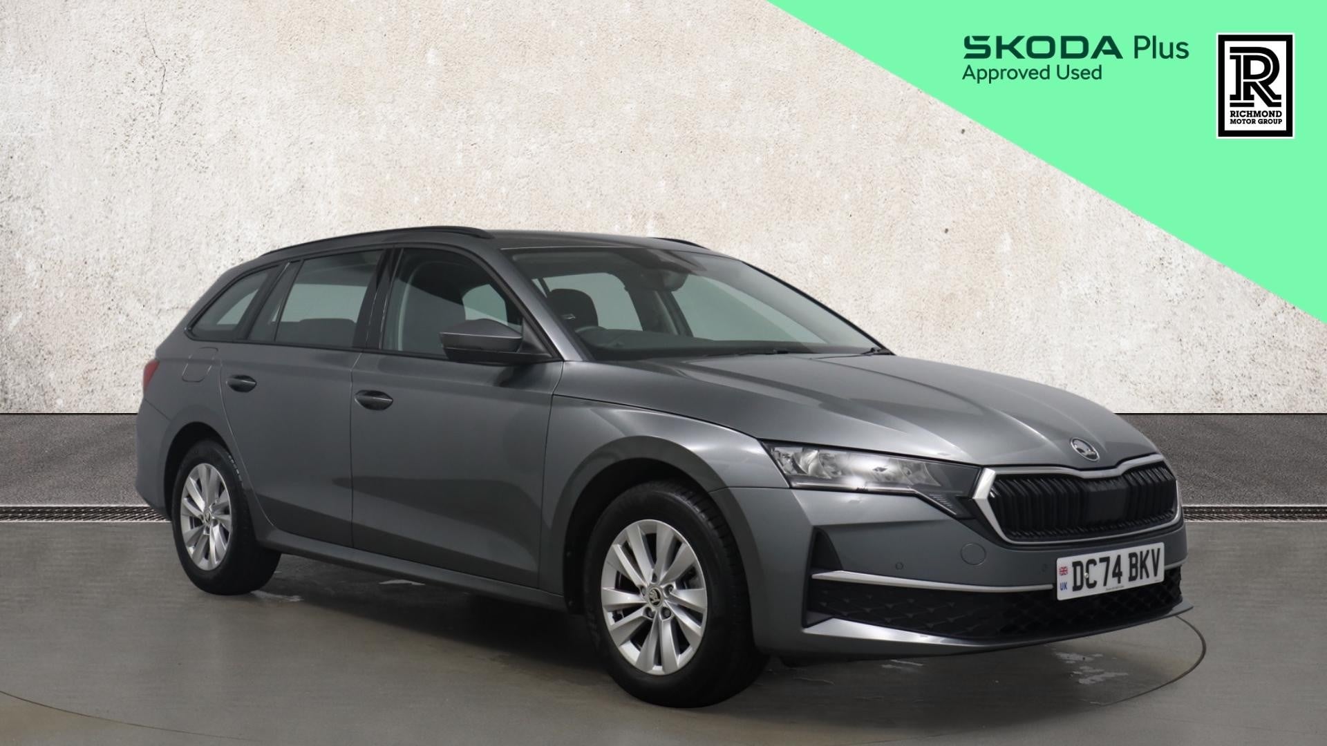 Main listing image - Skoda Octavia Estate