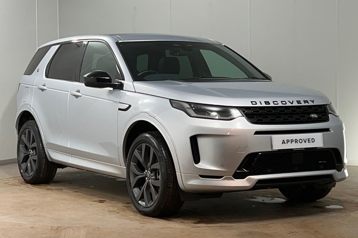 Main listing image - Land Rover Discovery Sport