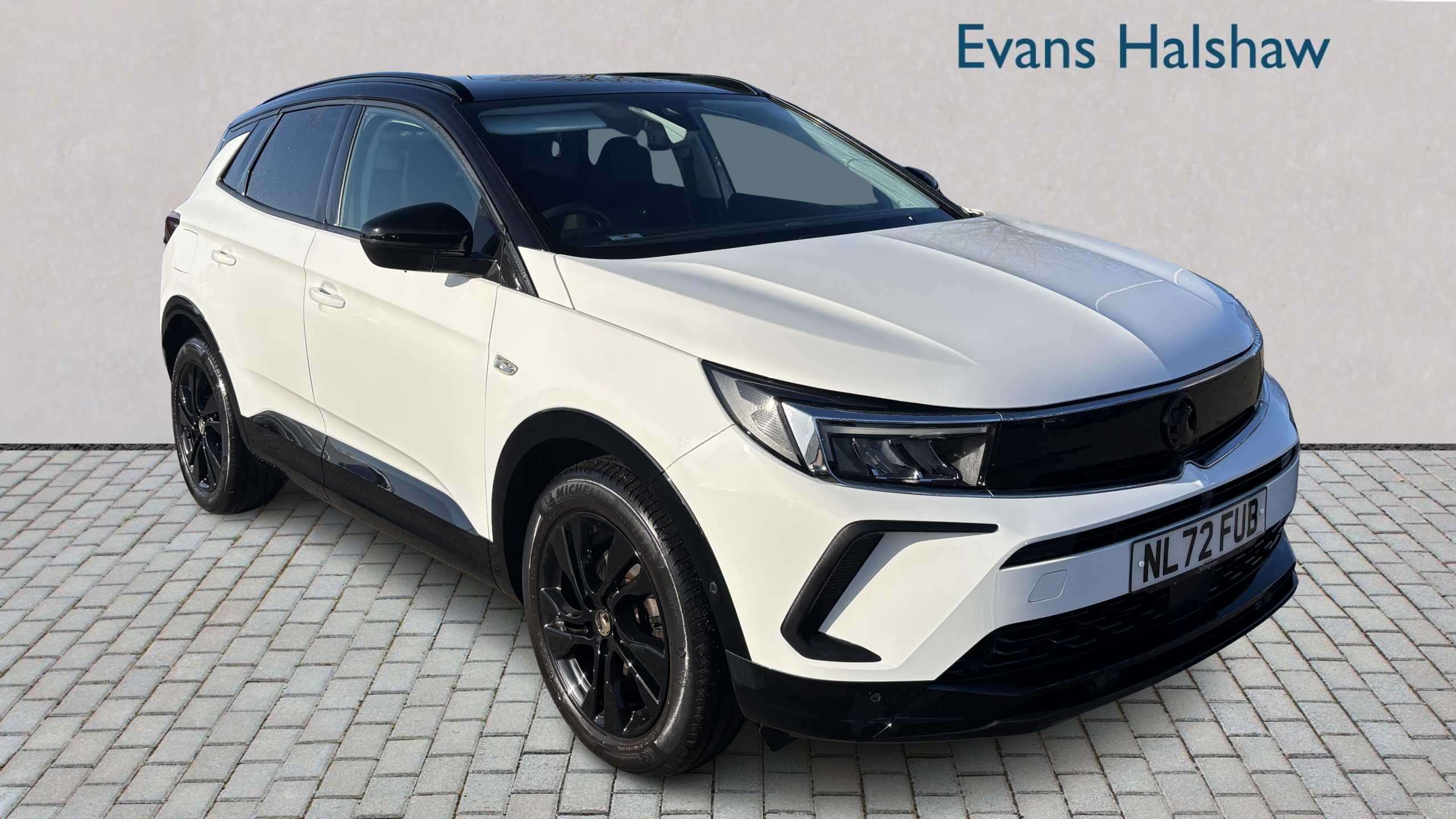 Main listing image - Vauxhall Grandland