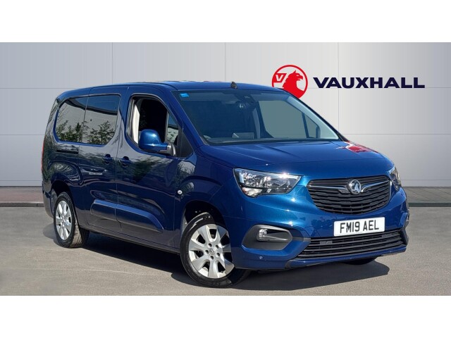Main listing image - Vauxhall Combo Life