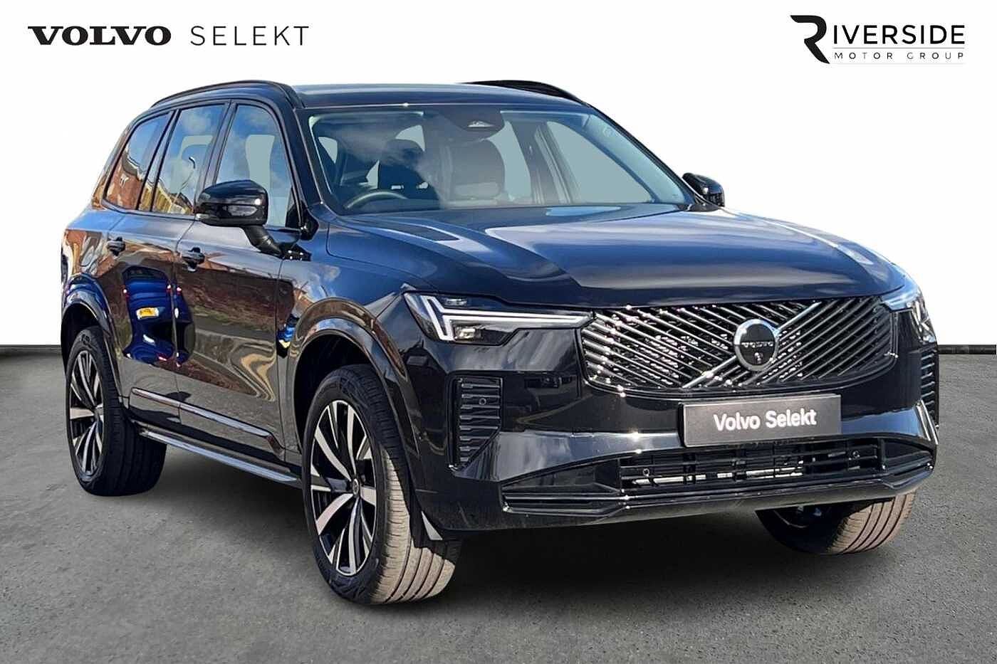 Main listing image - Volvo XC90