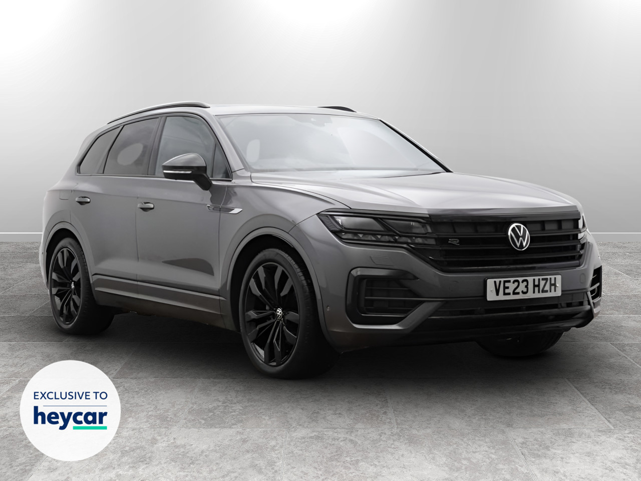 Main listing image - Volkswagen Touareg