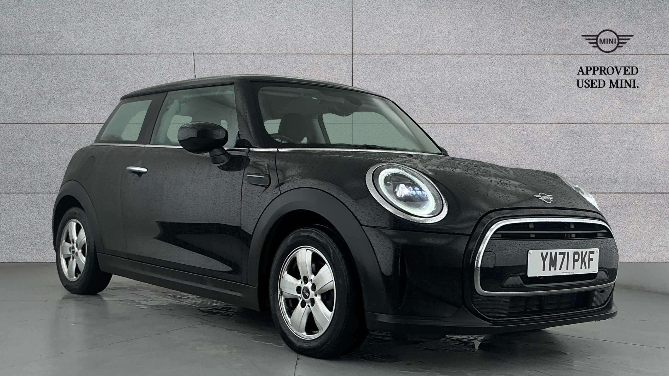 Main listing image - MINI Hatchback
