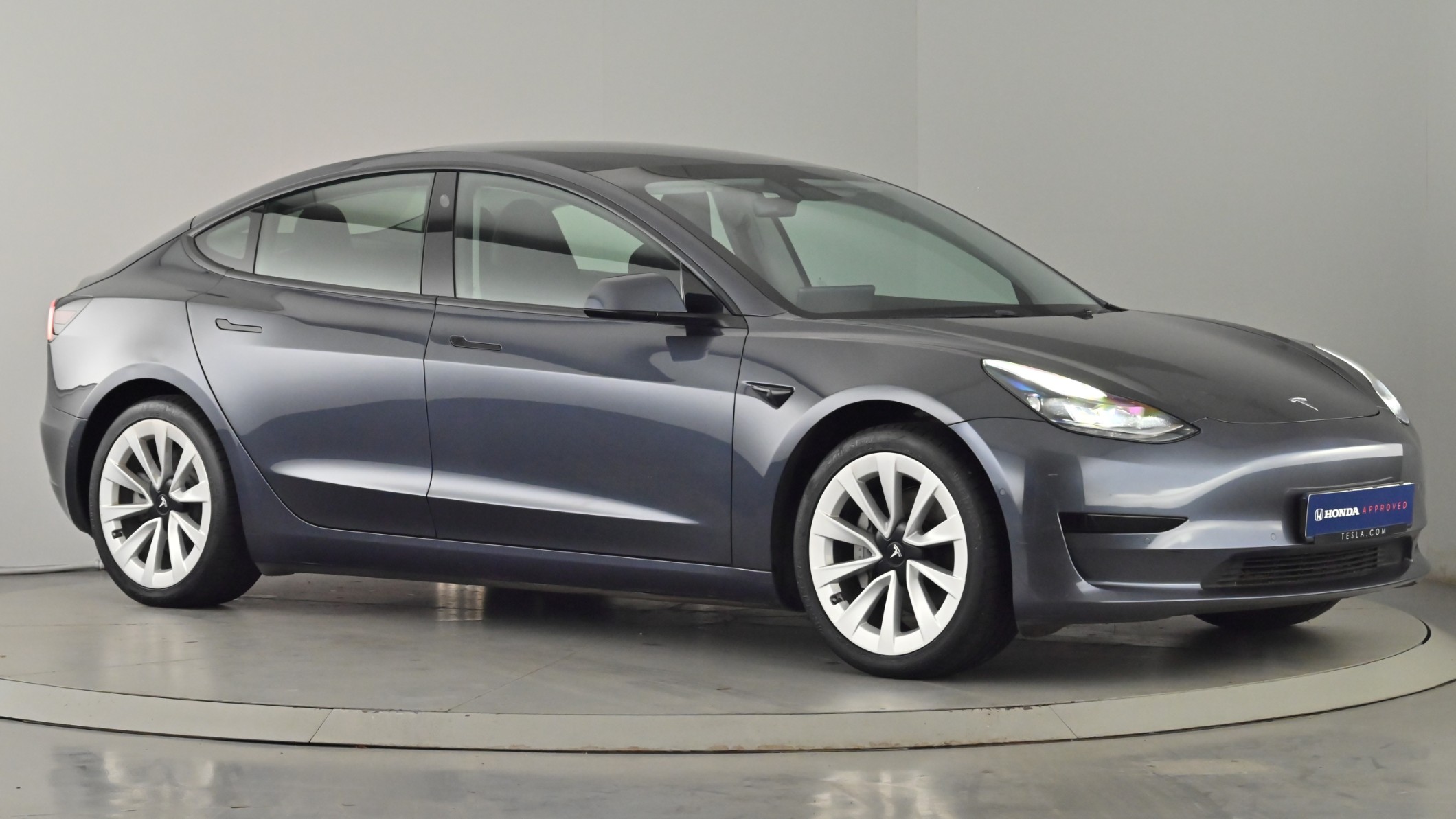 Main listing image - Tesla Model 3