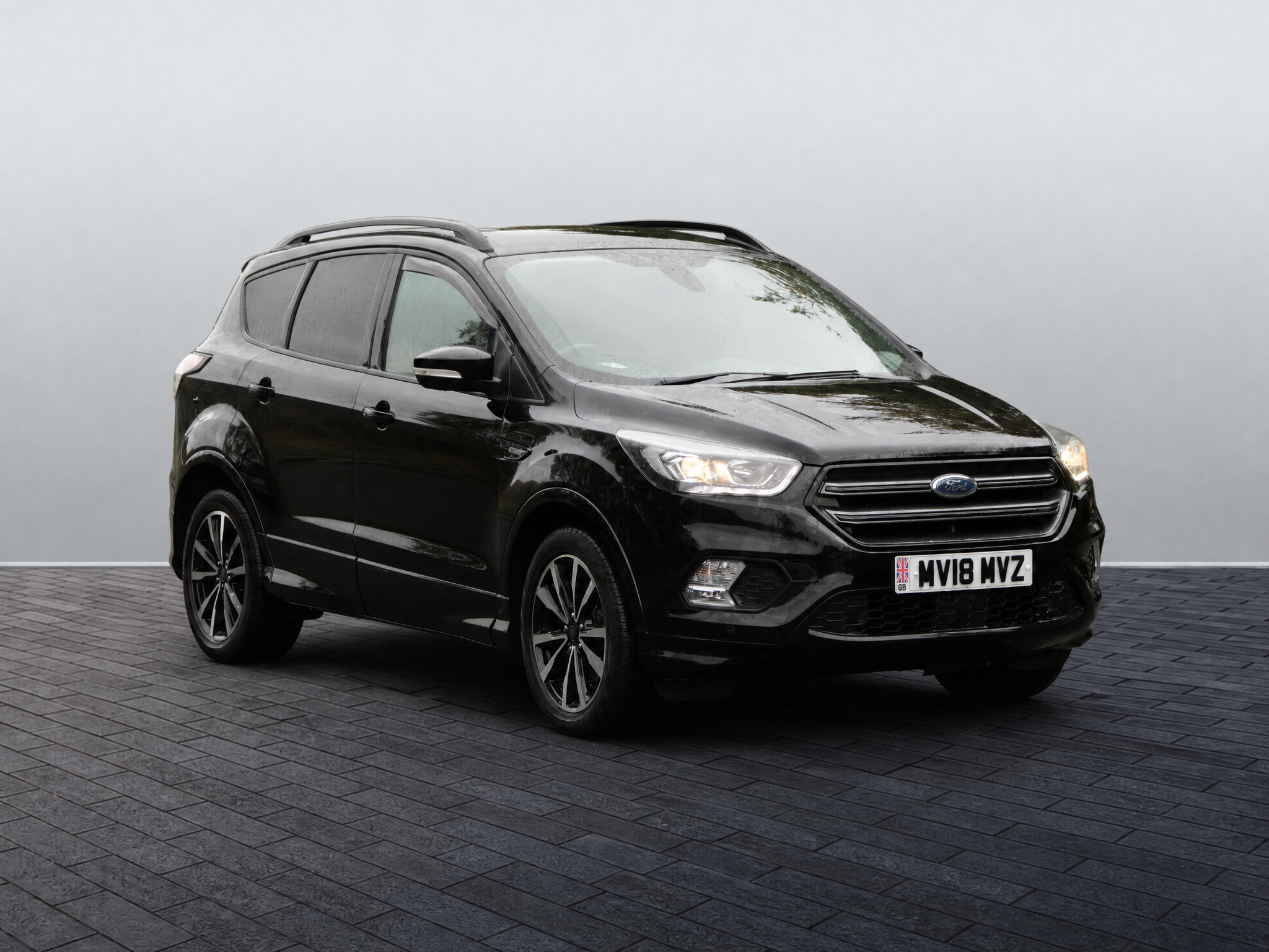Main listing image - Ford Kuga