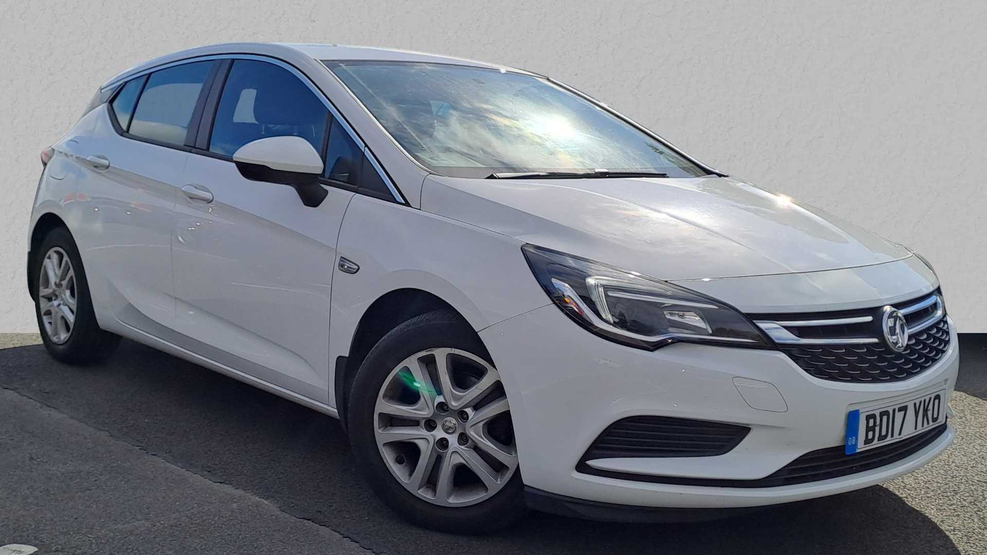 Main listing image - Vauxhall Astra