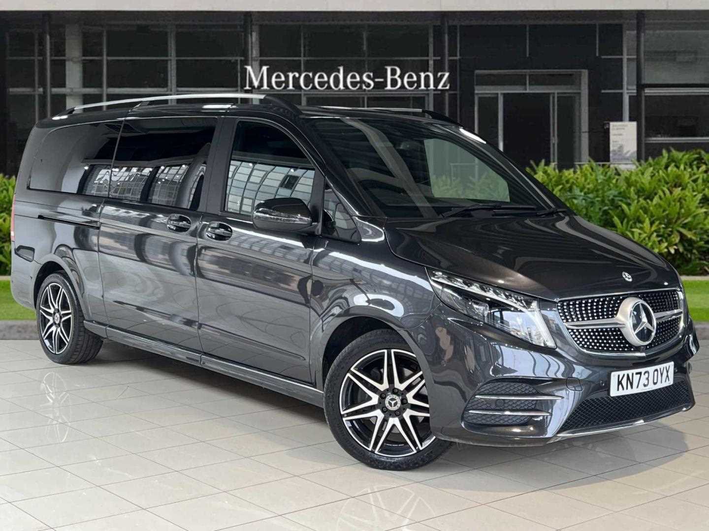 Main listing image - Mercedes-Benz V-Class