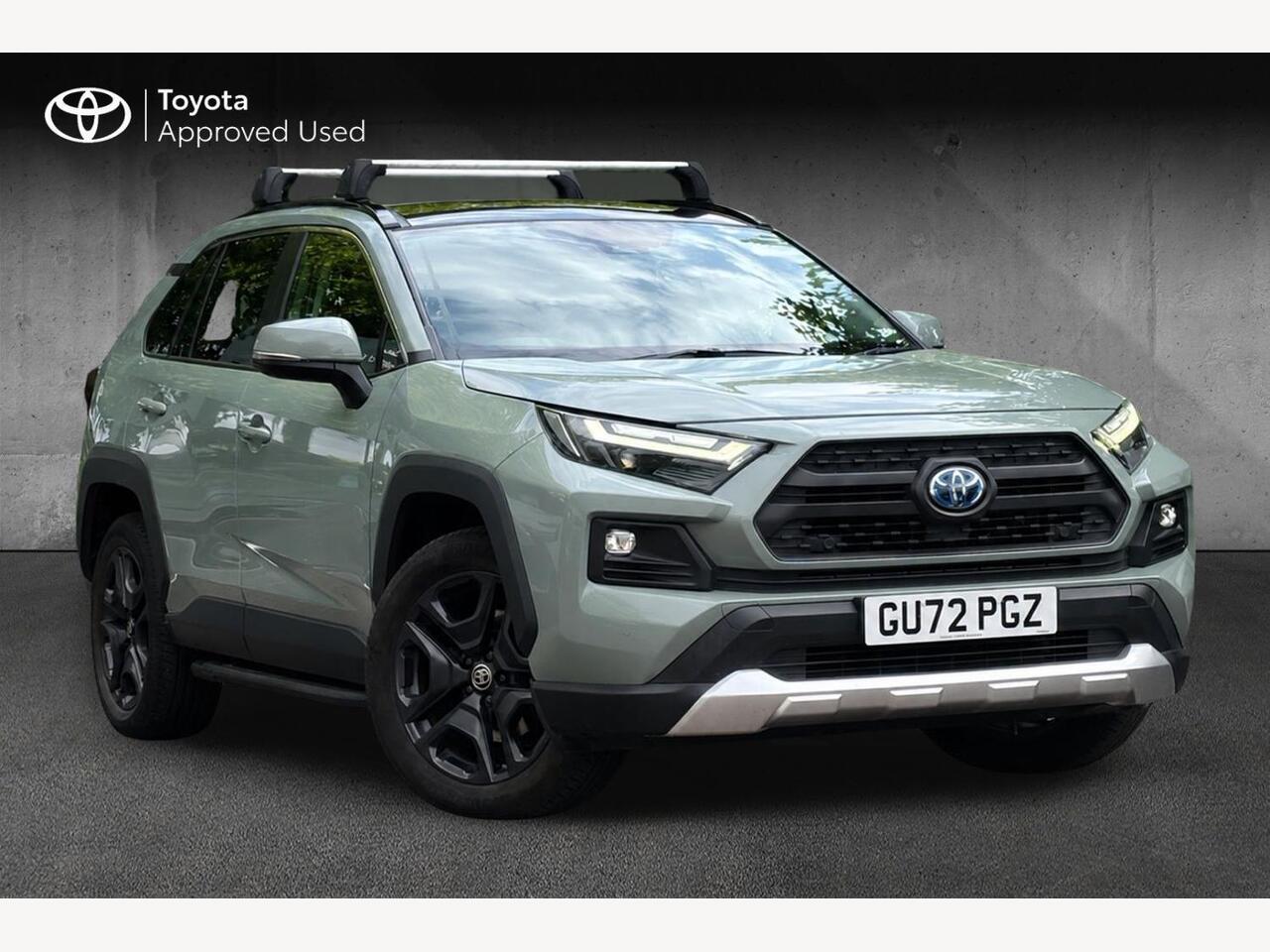 Main listing image - Toyota RAV4
