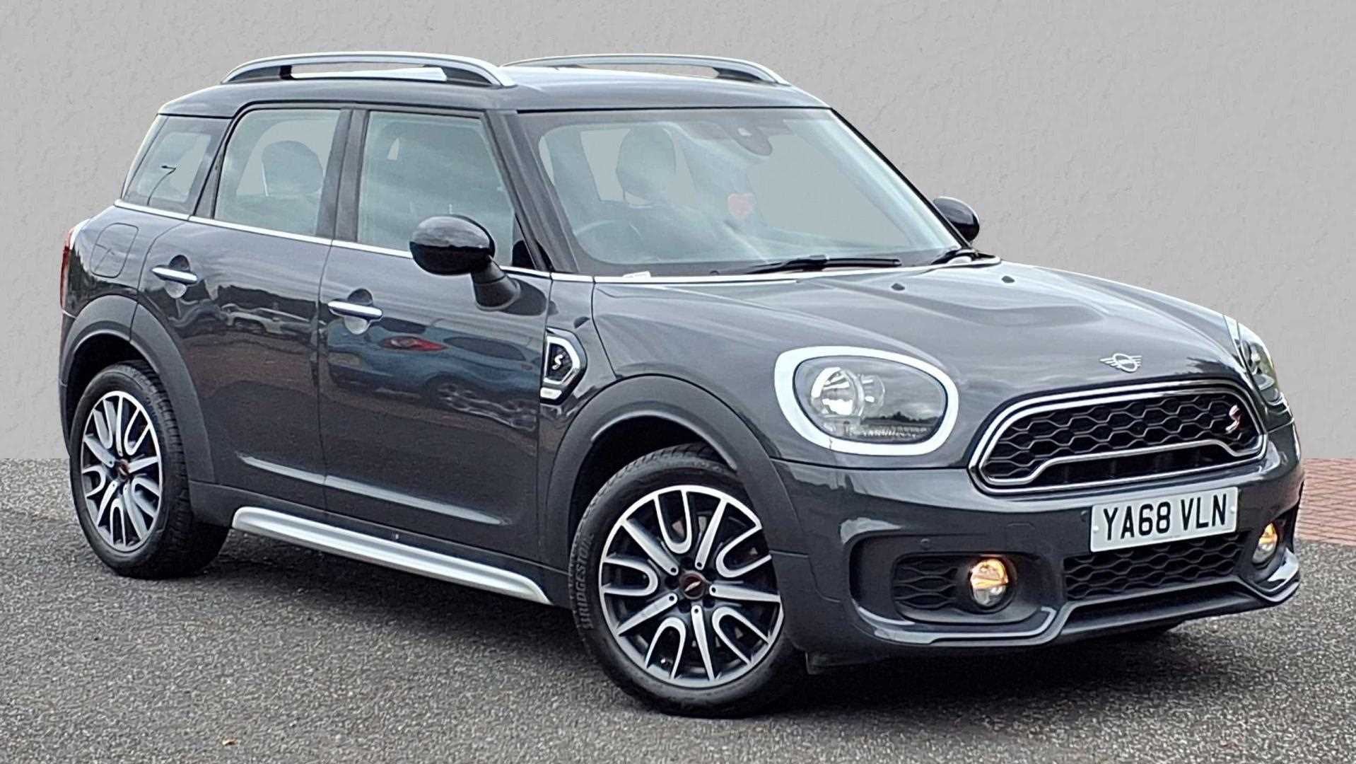 Main listing image - MINI Countryman