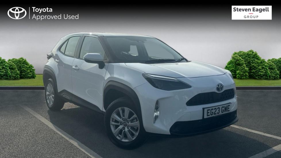 Main listing image - Toyota Yaris Cross