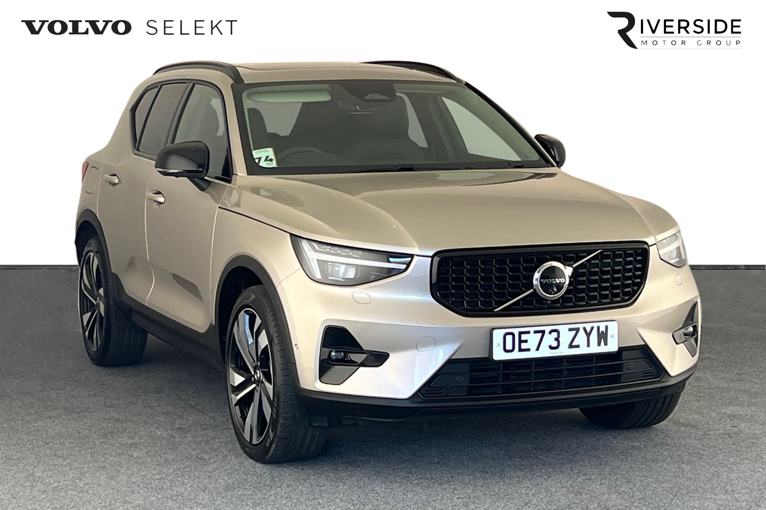 Main listing image - Volvo XC40