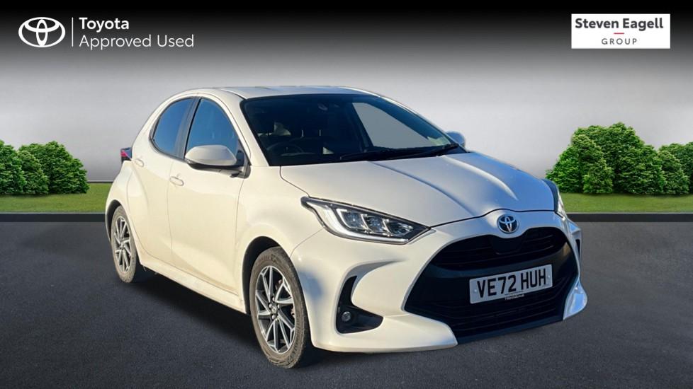 Main listing image - Toyota Yaris