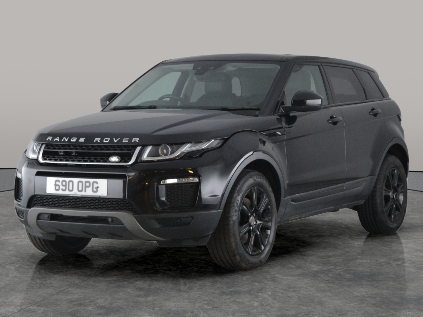 Main listing image - Land Rover Range Rover Evoque