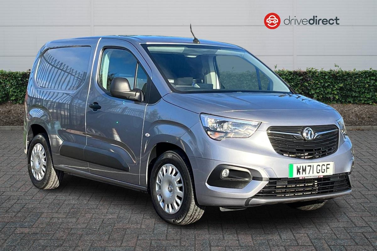 Main listing image - Vauxhall Combo Cargo-e