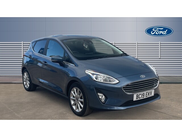 Main listing image - Ford Fiesta