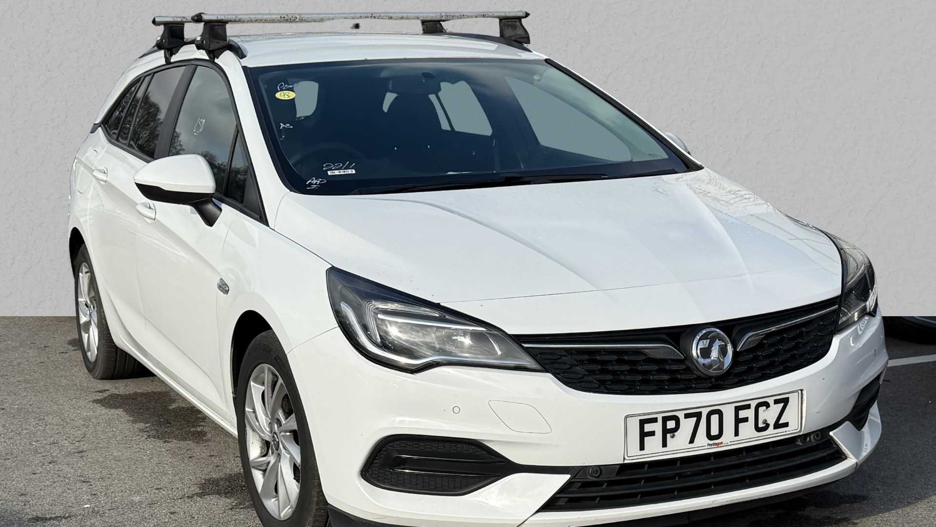 Main listing image - Vauxhall Astra Sports Tourer