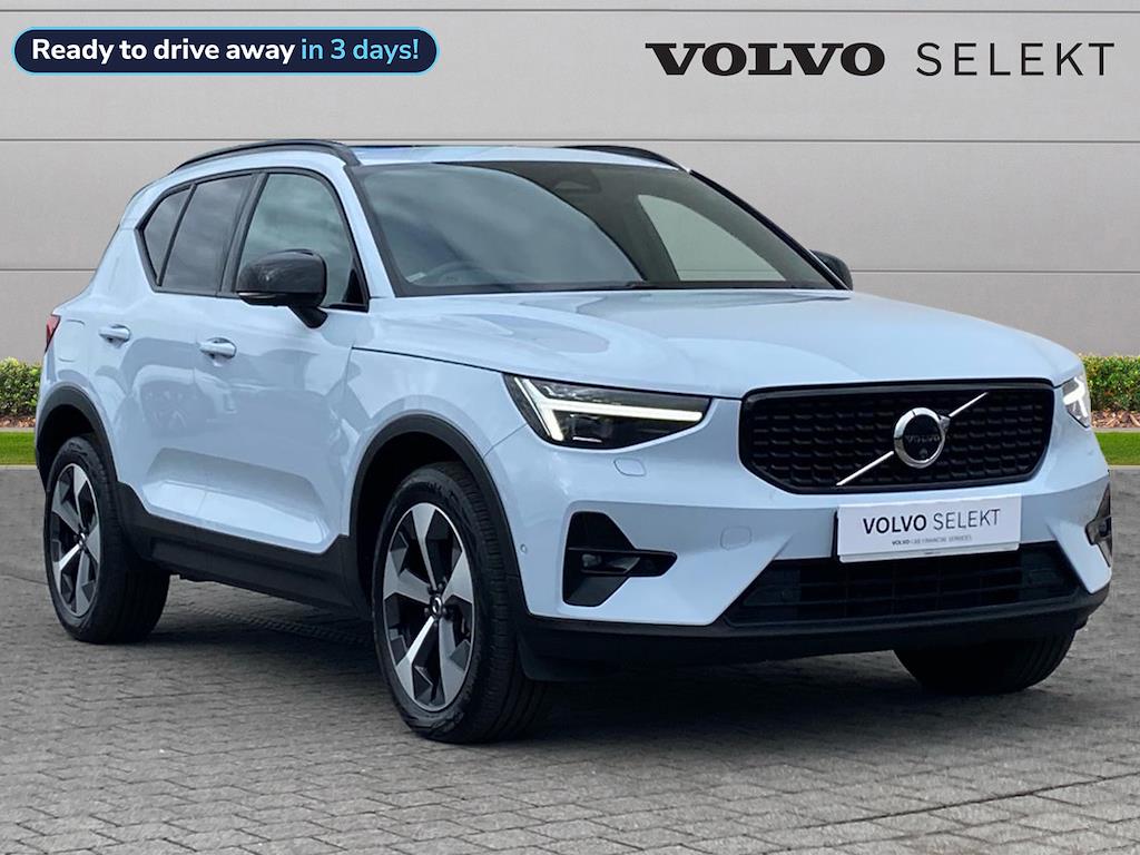 Main listing image - Volvo XC40