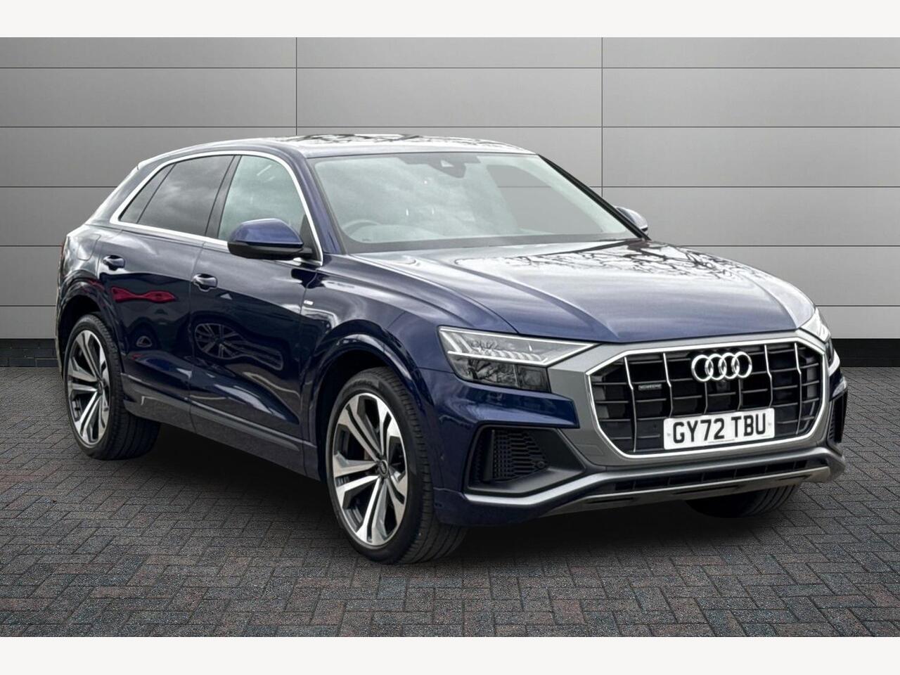 Main listing image - Audi Q8