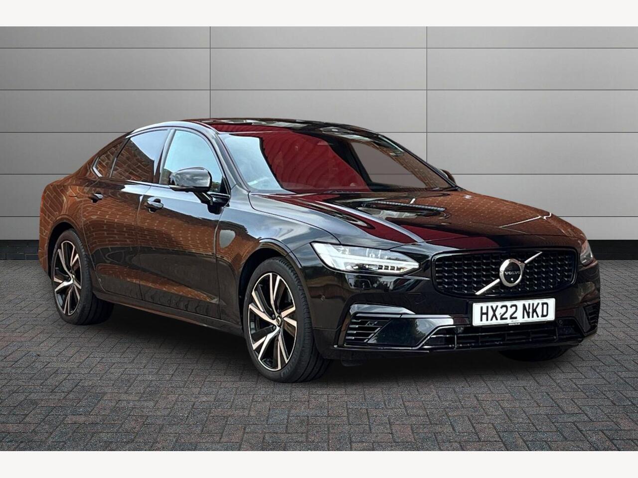 Main listing image - Volvo S90